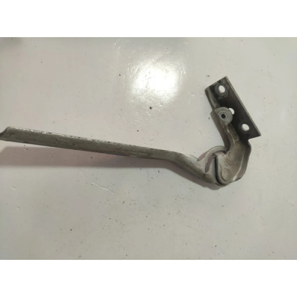 Dobradiça Capô Lado Dir. Volkswagen Passat 1999 Cx120b