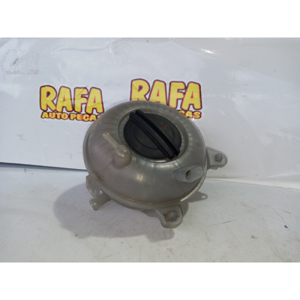 Reservatorio De Agua Golf 2.0 Gti 2014  Piso3 P1