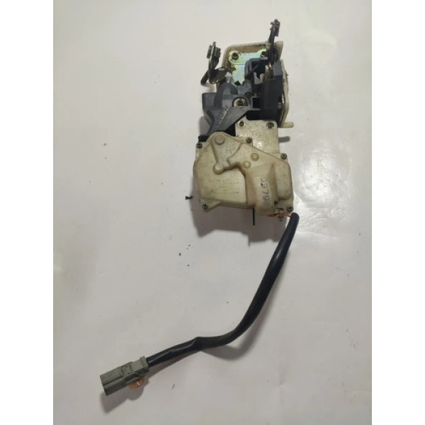 Fechadura Porta Traseira Esq. Honda Civic 98/99 Cx445