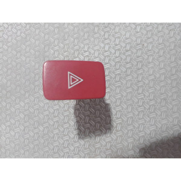 Botão  Pisca Alerta Hyundai  Tucson 2006/2007 Cx243 Preto E Vermelho