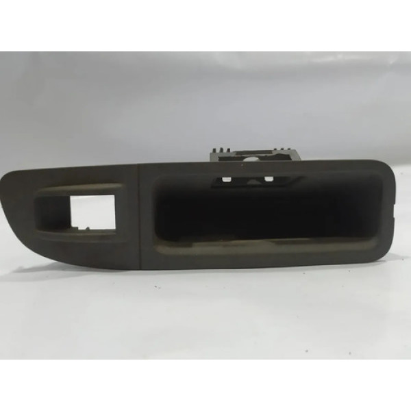 Moldura Botão Vidro Tras/direito Fiat Grand Siena 2014 Cx242 Preto Traseira