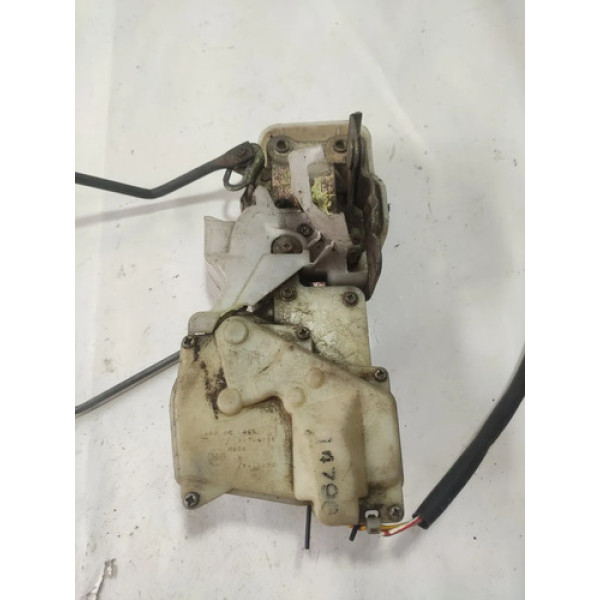 Fechadura Porta Dianteira Esq. Renault Megane 98/00 Cx451