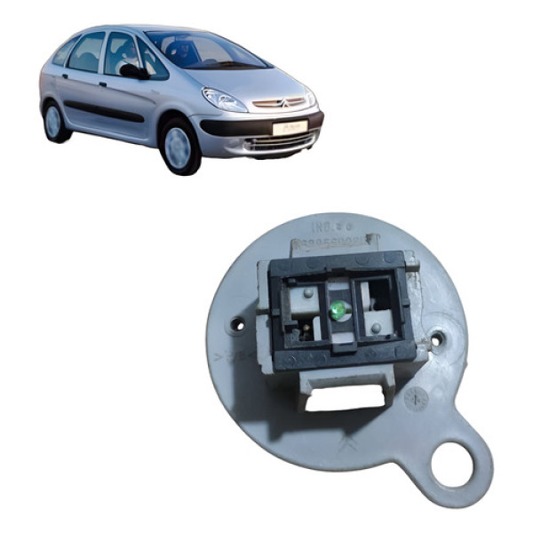 Botão Vidro Traseiro Direito Xsara Picasso 2.0 16v 2001/2012