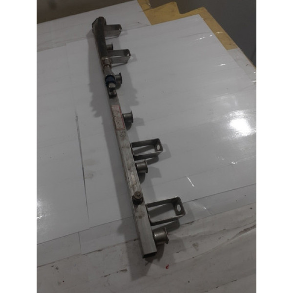 Flauta Dos Bicos Injetores Bmw X5 X1 Cx85