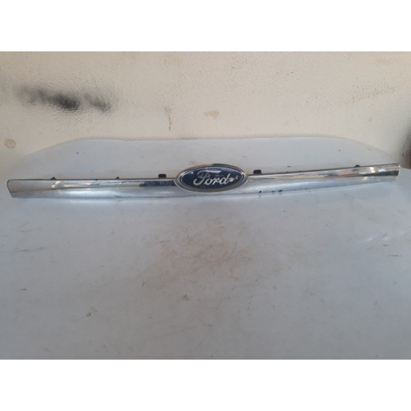 Friso Tampa Traseira Ford Fusion 05/08 Cx250