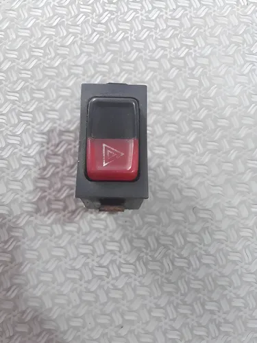 Botão  De Emergência Pisca Alerta Gol Saveiro Q. 84/94 Cx243 Preto