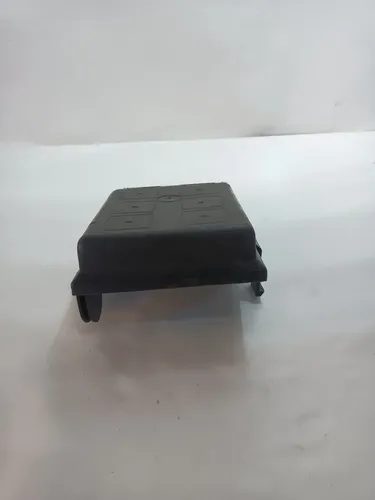 Tampa Caixa Cobertura Bateria Gm Vectra 2006/2011 Cx449