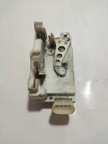 Fechadura Porta Traseira Esq  Fiat Tempra 92/95 Cx445